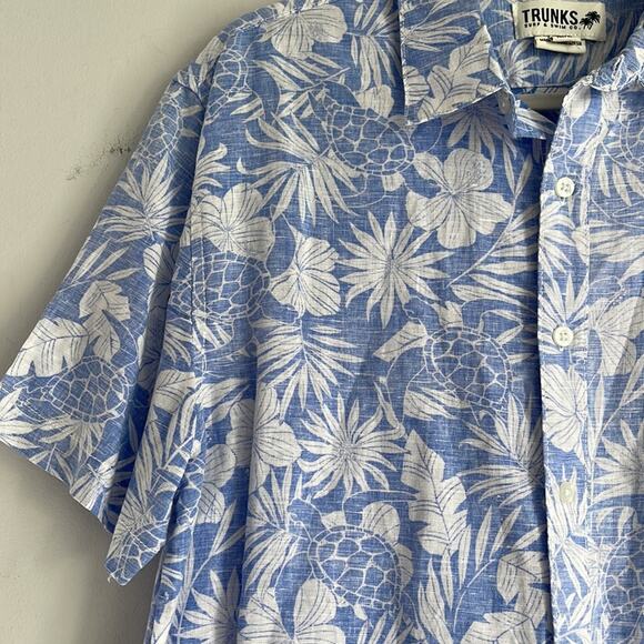Trunks linen cotton blend turtle Hawaiian print short sleeve shirts sz M - Picture 3 of 6